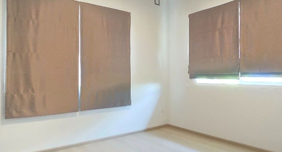 For sale 3 bedrooms house in Mueang Samut Prakan, Samut Prakan
