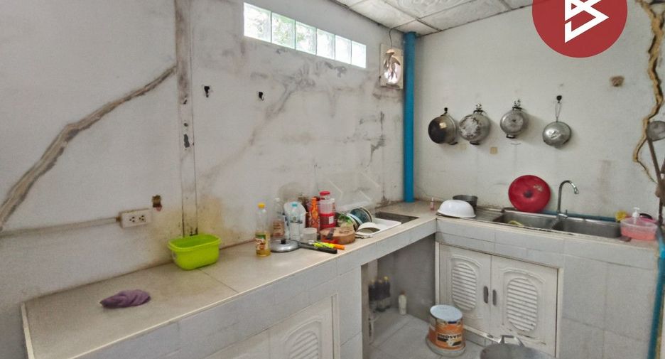 Casa adosada en venta de 3 habitaciones en Mueang Samut Prakan, Samut Prakan