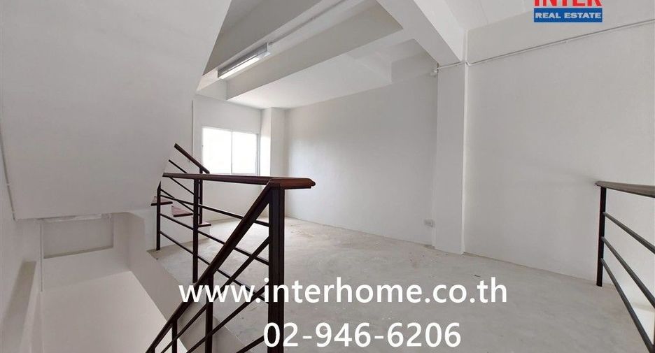 ขาย 3 ห้องนอน พื้นที่ค้าปลีก ใน เมืองนครปฐม, นครปฐม