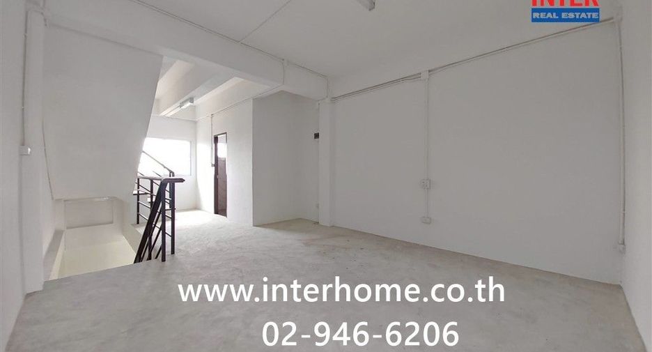 ขาย 3 ห้องนอน พื้นที่ค้าปลีก ใน เมืองนครปฐม, นครปฐม