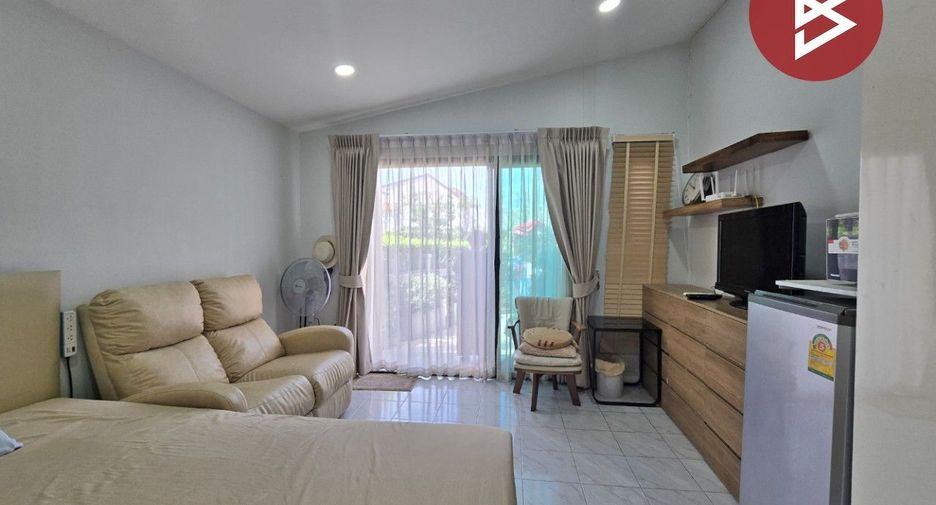 For sale 3 bedrooms townhouse in Sai Mai, Bangkok