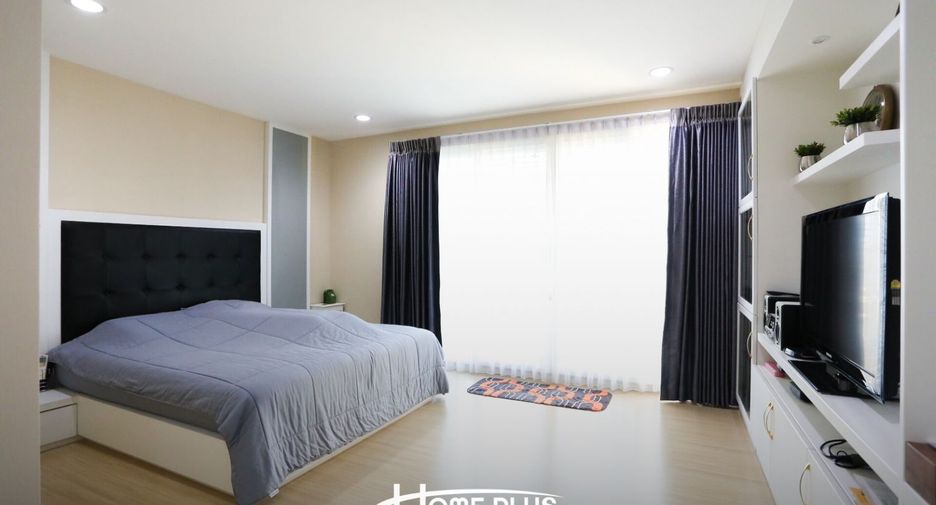 For sale 3 bedrooms townhouse in Bueng Kum, Bangkok