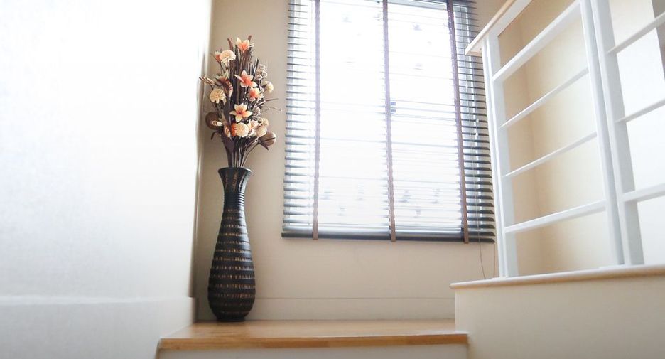 For sale 3 bedrooms townhouse in Bueng Kum, Bangkok