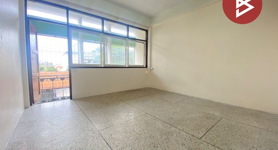 For sale 5 bedrooms retail Space in Si Racha, Chonburi