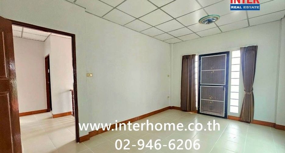 Casa en venta de 4 habitaciones en Thanyaburi, Pathum Thani
