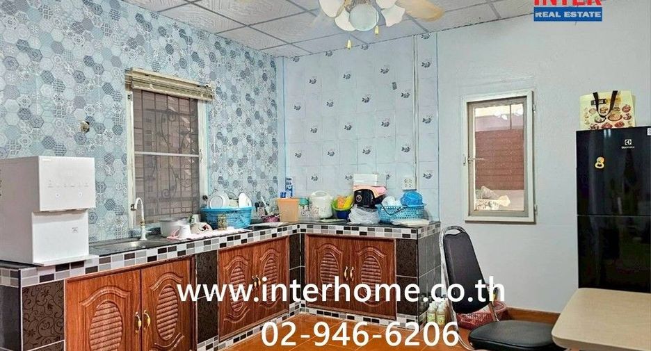 Casa en venta de 4 habitaciones en Thanyaburi, Pathum Thani