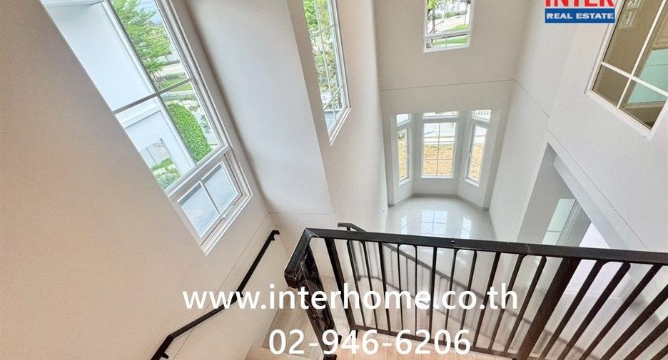 Casa en venta de 4 habitaciones en Nong Khaem, Bangkok