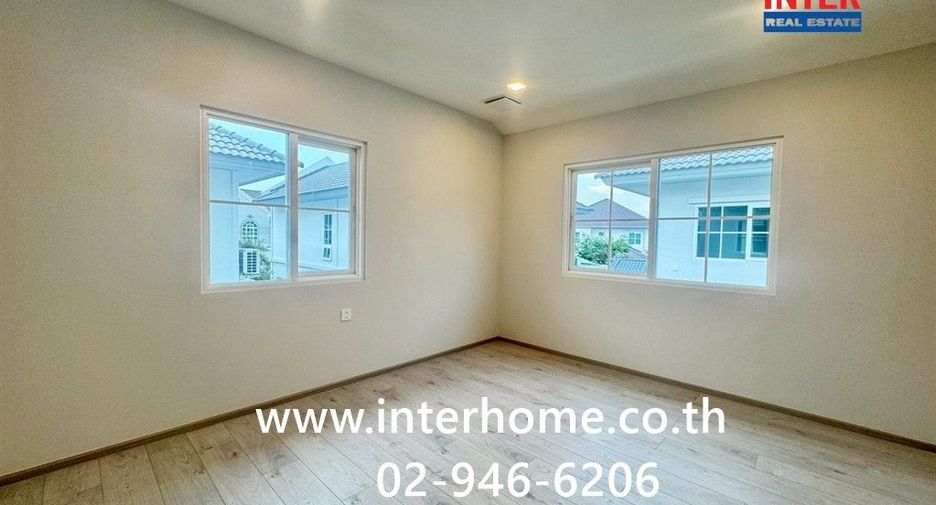 Casa en venta de 4 habitaciones en Nong Khaem, Bangkok