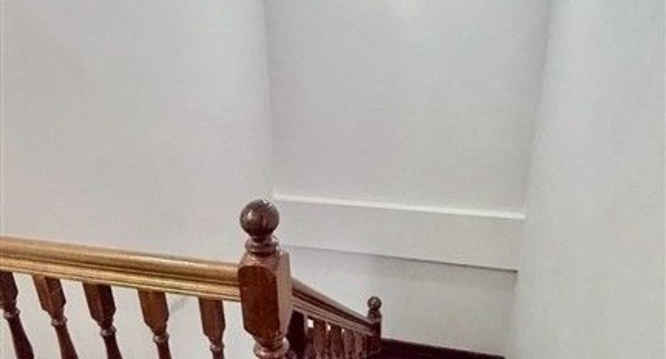 Casa adosada en venta de 3 habitaciones en Lat Phrao, Bangkok