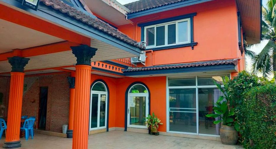 For rent and for sale 5 bedrooms villa in Bang Lamung, Chonburi