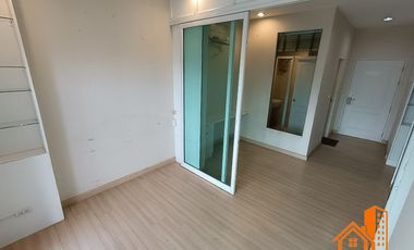 Wohnung zum Kauf mit 1 Zimmer in Khlong San, Bangkok