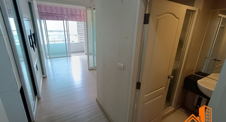Wohnung zum Kauf mit 1 Zimmer in Khlong San, Bangkok