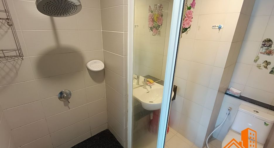 Wohnung zum Kauf mit 1 Zimmer in Khlong San, Bangkok