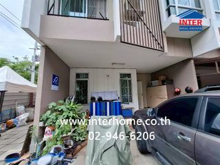 For sale 3 bedrooms townhouse in Mueang Pathum Thani, Pathum Thani