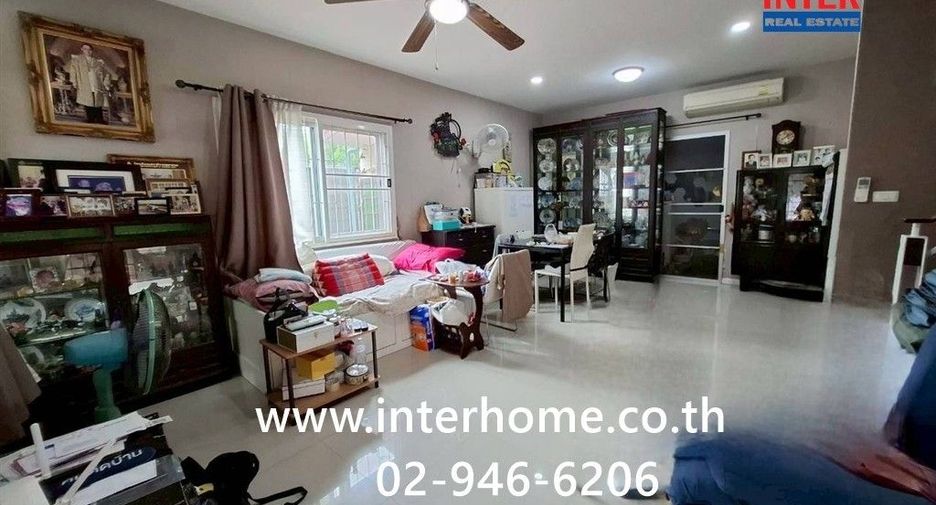 ขาย 3 ห้องนอน ทาวน์เฮ้าส์ ใน เมืองปทุมธานี, ปทุมธานี