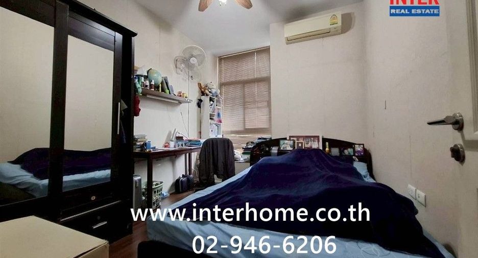 ขาย 3 ห้องนอน ทาวน์เฮ้าส์ ใน เมืองปทุมธานี, ปทุมธานี