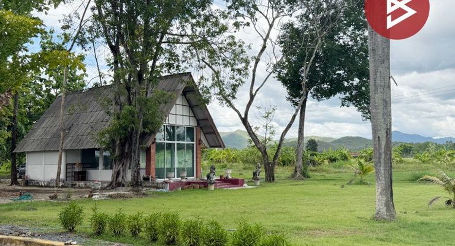 À vendre terrain à San Kamphaeng, Chiang Mai