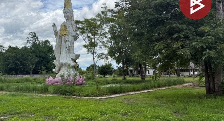 À vendre terrain à San Kamphaeng, Chiang Mai