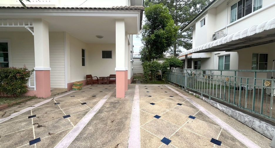 For rent 3 bedrooms house in Mueang Chiang Mai, Chiang Mai
