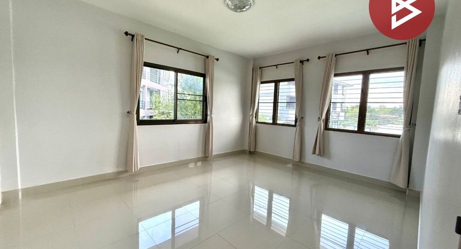 出售 5 卧室 独立屋 在 Mueang Lop Buri, Lop Buri