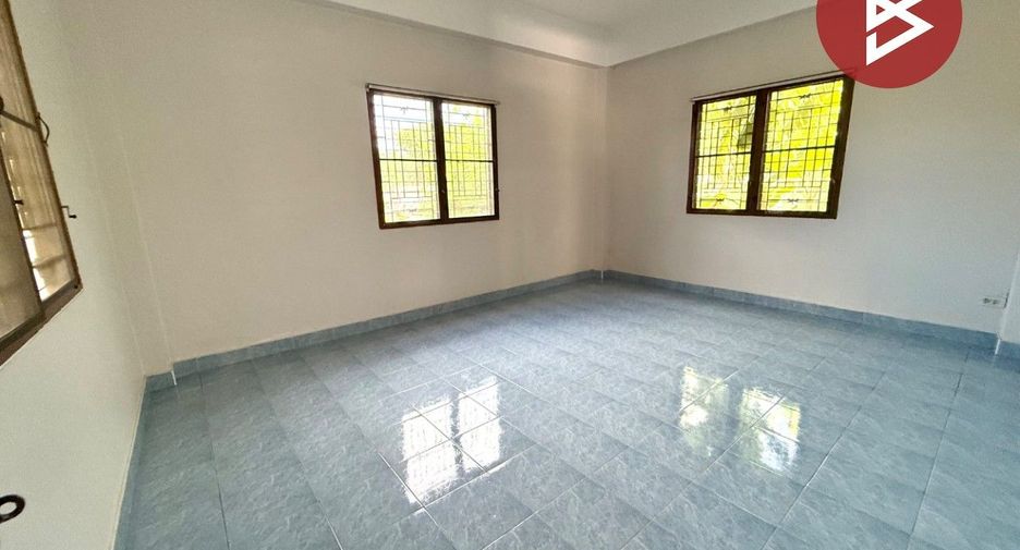 出售 5 卧室 独立屋 在 Mueang Lop Buri, Lop Buri
