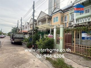 For sale 2 bedrooms townhouse in Bang Na, Bangkok