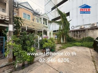 For sale 2 bedrooms townhouse in Bang Na, Bangkok