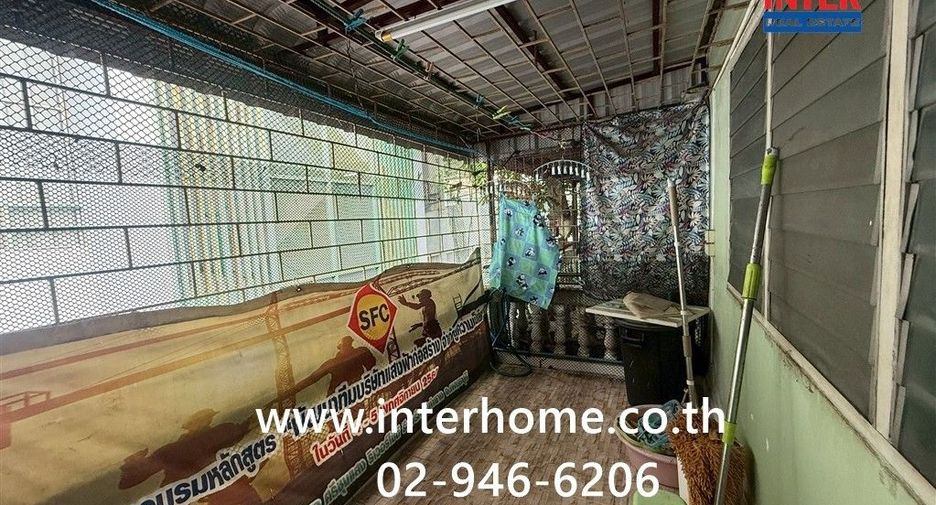 Reihenhaus zum Kauf mit 2 Zimmer in Bang Na, Bangkok