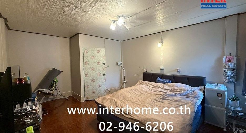 Reihenhaus zum Kauf mit 2 Zimmer in Bang Na, Bangkok