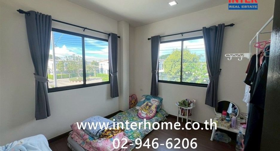Casa en venta de 4 habitaciones en Bang Khun Thian, Bangkok