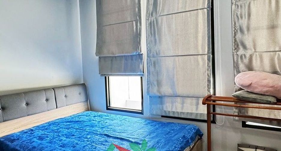 For sale 5 bedrooms house in Sam Phran, Nakhon Pathom