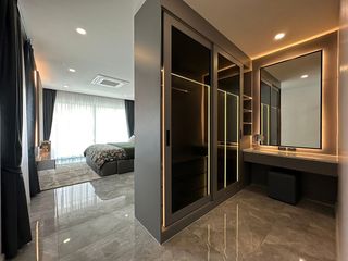 For rent and for sale 5 bedrooms villa in Bang Lamung, Chonburi