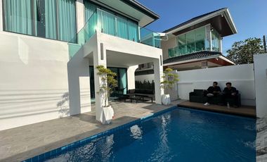 For rent and for sale 5 bedrooms villa in Jomtien, Pattaya