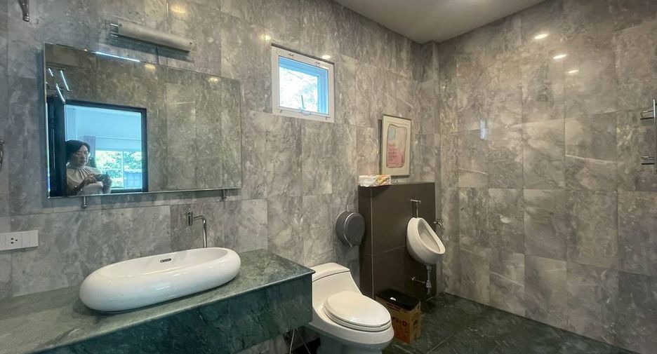 Haus zur Miete und zum Kauf mit 4 Zimmer in San Sai, Chiang Mai