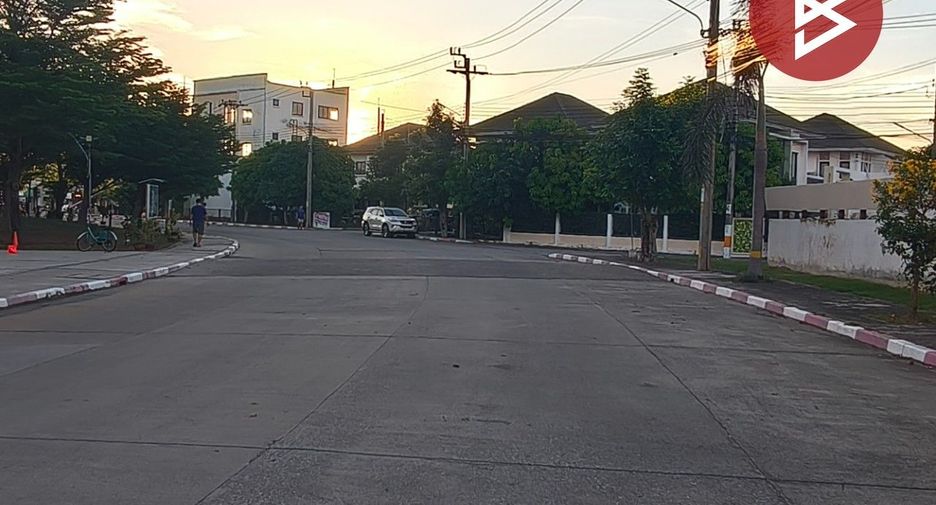 For sale 3 bedrooms townhouse in Bang Bo, Samut Prakan