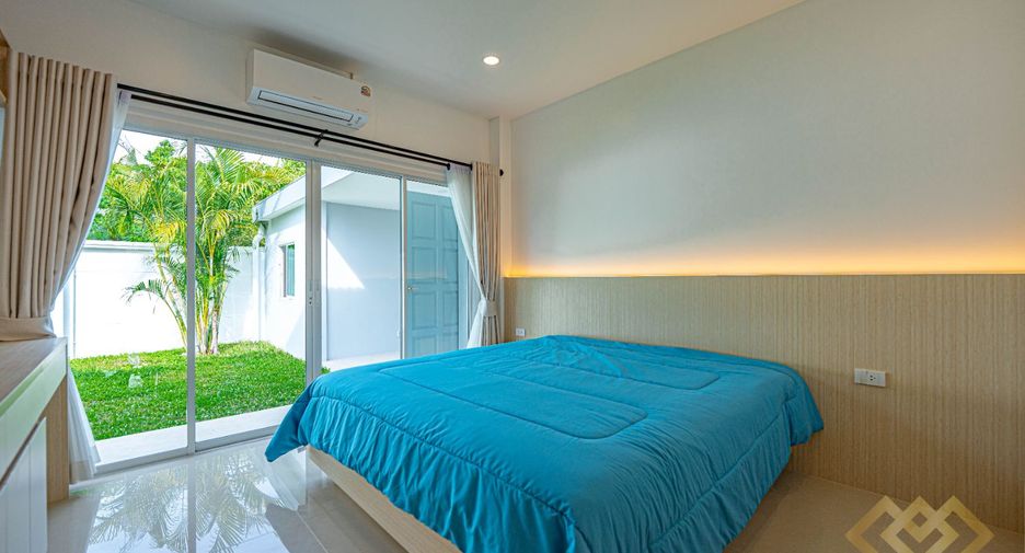 For sale 4 bedrooms house in Huay Yai, Pattaya