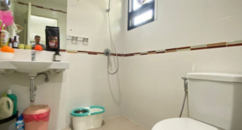 For sale 5 bedrooms house in Prawet, Bangkok