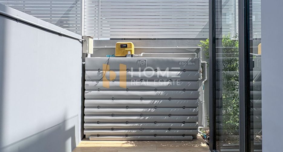 For sale 3 bedrooms house in Wang Thonglang, Bangkok