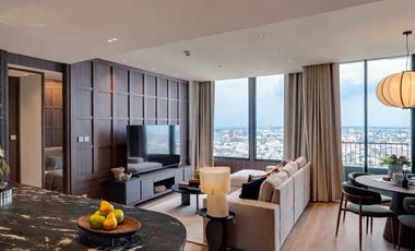 For sale 3 bedrooms condo in Watthana, Bangkok