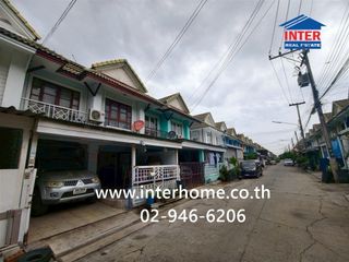 出售 3 卧室 联排别墅 在 Khlong Luang, Pathum Thani