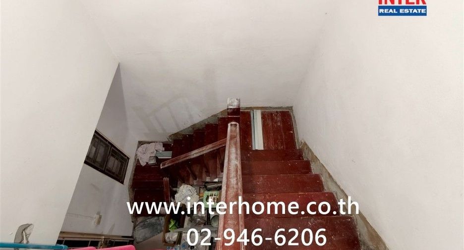 Casa adosada en venta de 3 habitaciones en Khlong Luang, Pathum Thani