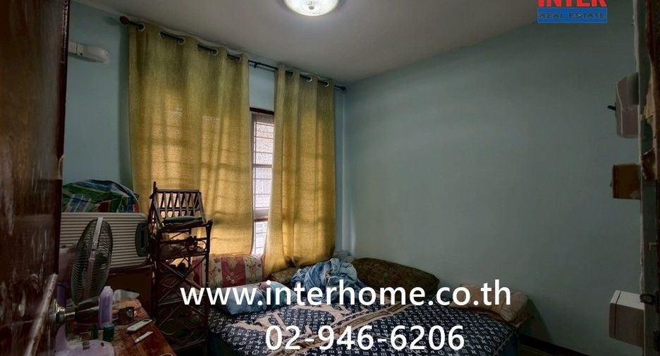 Casa adosada en venta de 3 habitaciones en Khlong Luang, Pathum Thani