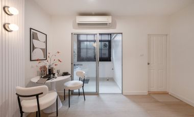Wohnung zum Kauf mit 1 Zimmer in Bang Na, Bangkok