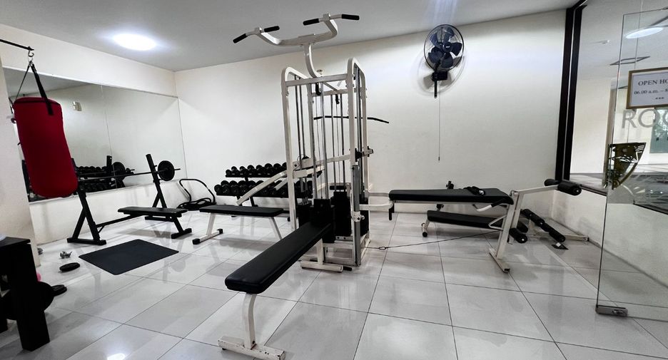 For sale 1 bed condo in Bang Lamung, Chonburi