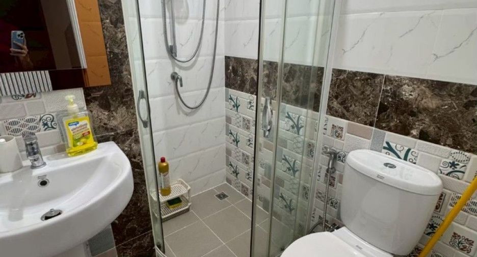 For sale 4 bedrooms townhouse in Khlong Luang, Pathum Thani