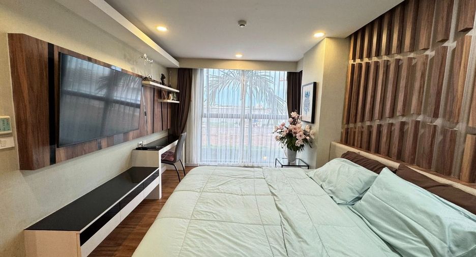 For rent 2 bedrooms condo in Jomtien, Pattaya