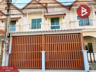 For sale 3 bedrooms townhouse in Phan Thong, Chonburi