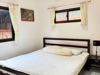 À louer 2 chambres maison à Bang Lamung, Chonburi