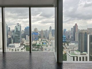 For rent 4 bedrooms condo in Sathon, Bangkok