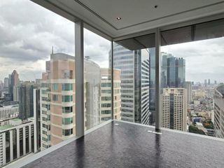 For rent 4 bedrooms condo in Sathon, Bangkok